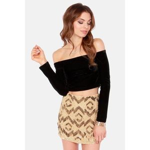 Minkpink black velvet off the shoulder long sleeve crop top